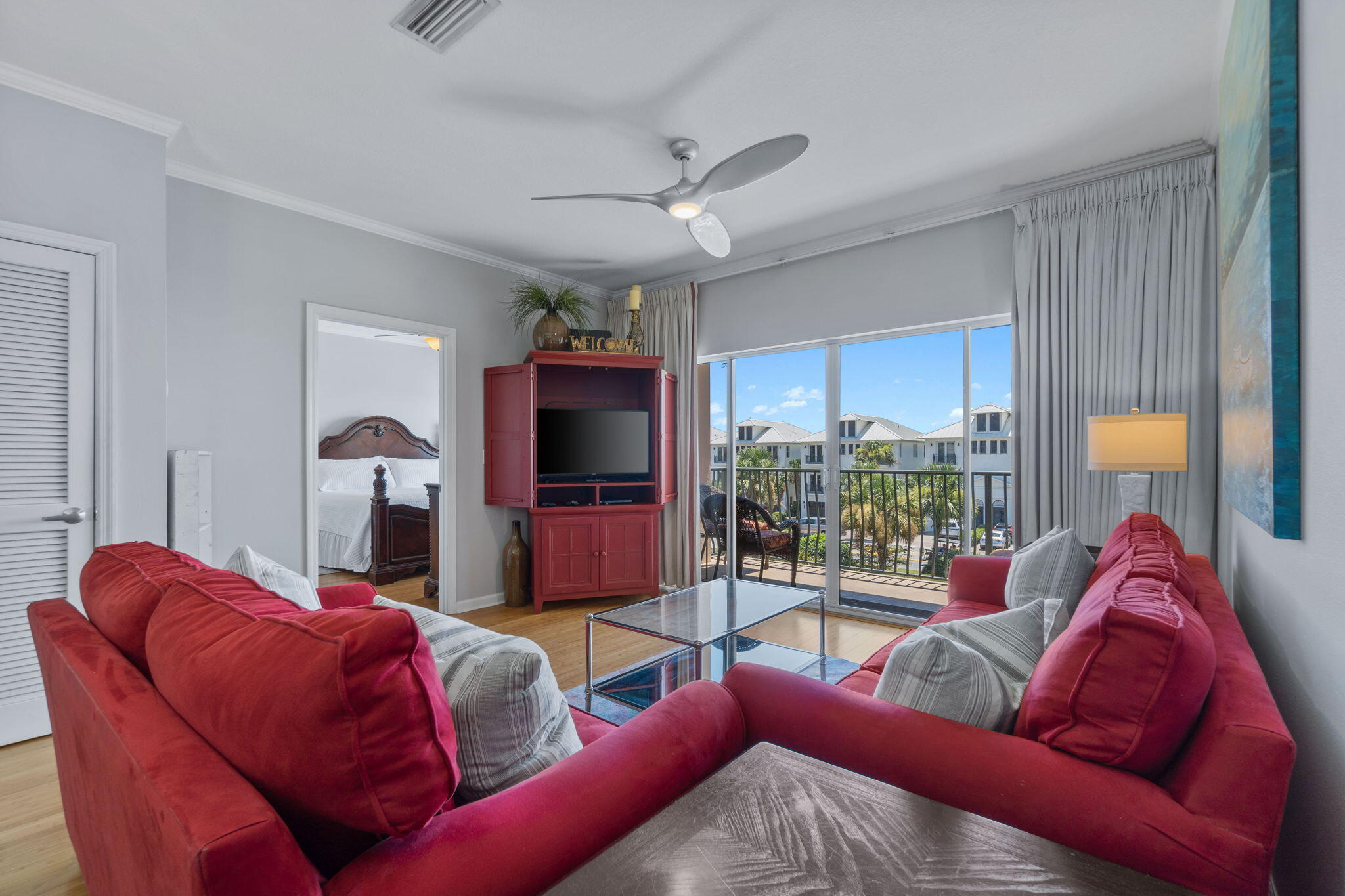 EMERALD WATERS - Residential