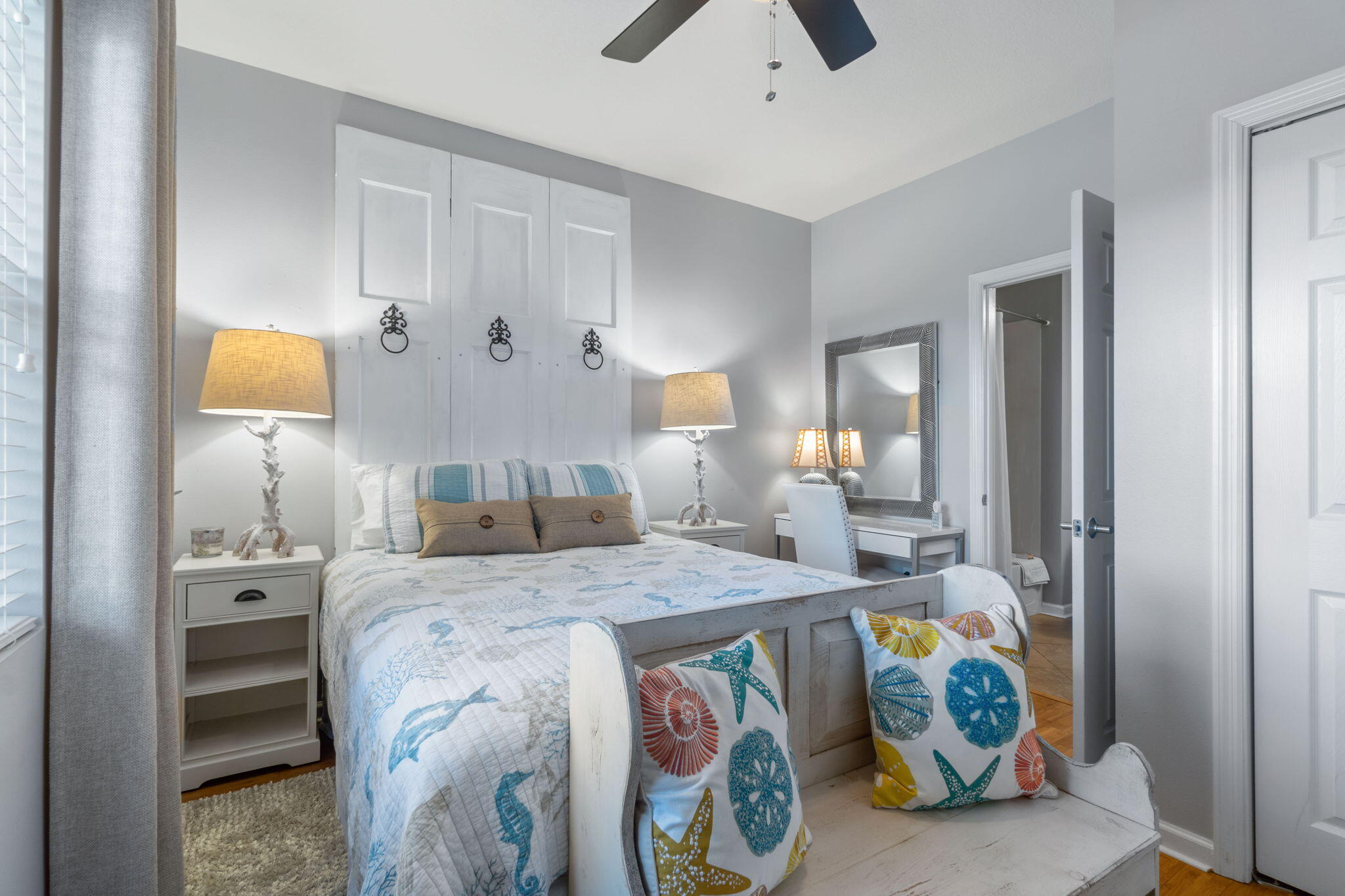 EMERALD WATERS - Residential