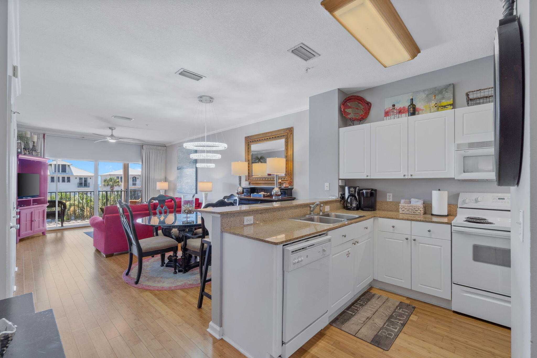 EMERALD WATERS - Residential