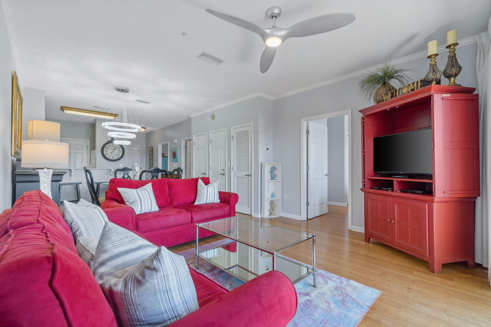 EMERALD WATERS - Residential