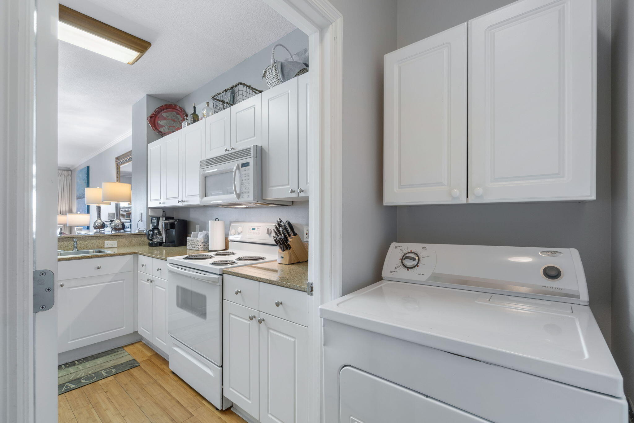 EMERALD WATERS - Residential