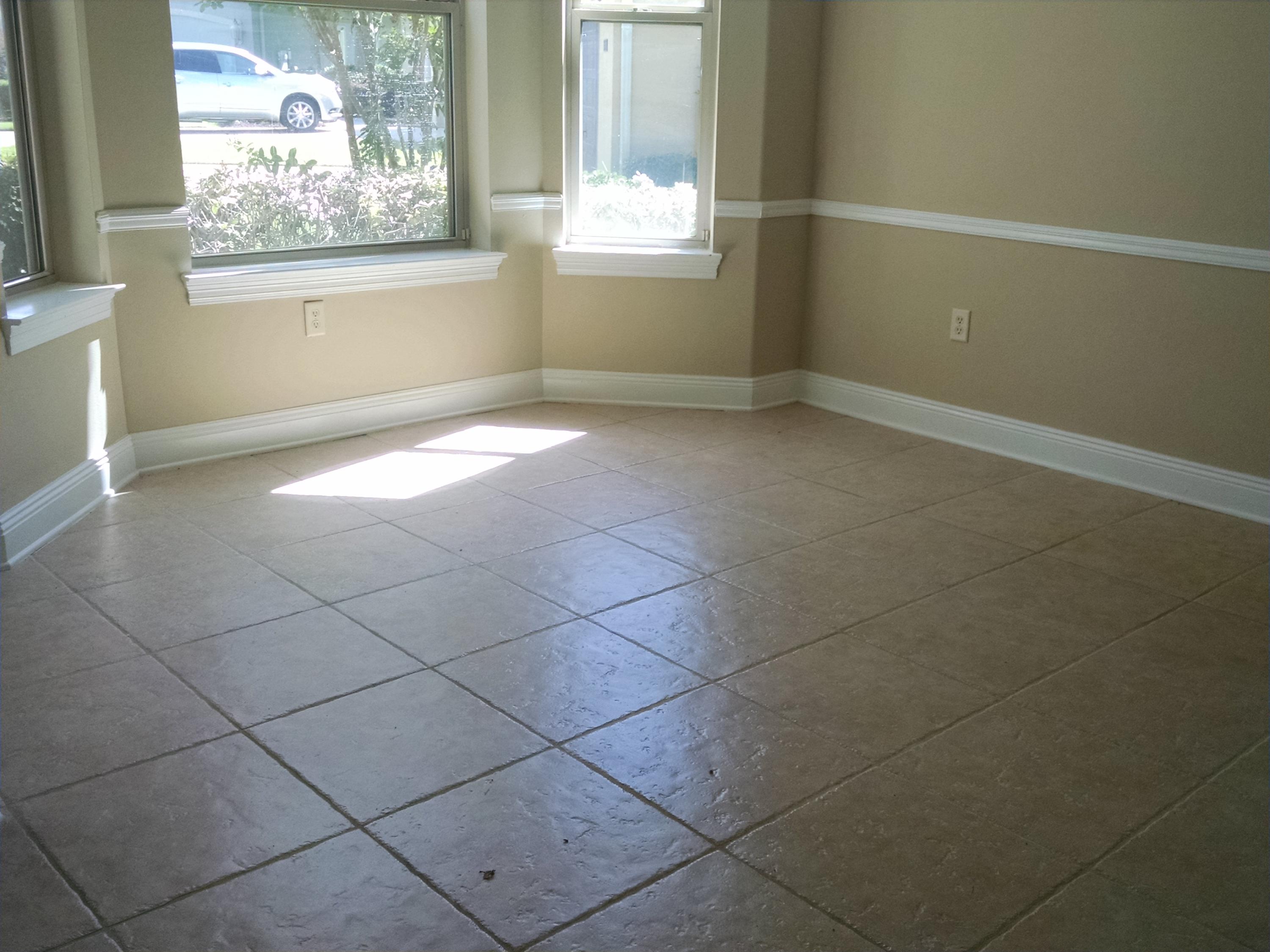 CHARDONNAY ESTATES - Residential