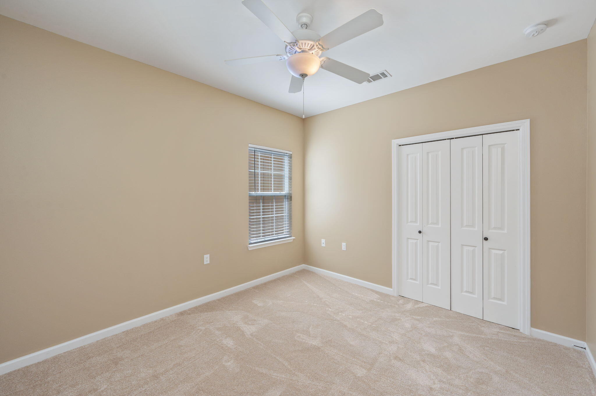 TRADITIONS AT WALTON OAKS - Residential