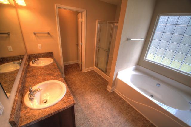 DUGGAN POND ESTATES - Residential