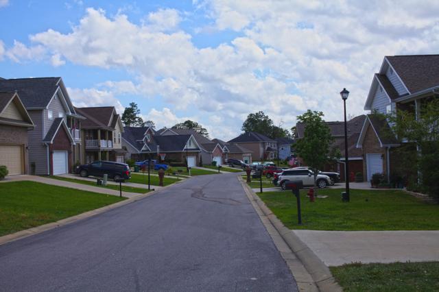 DUGGAN POND ESTATES - Residential