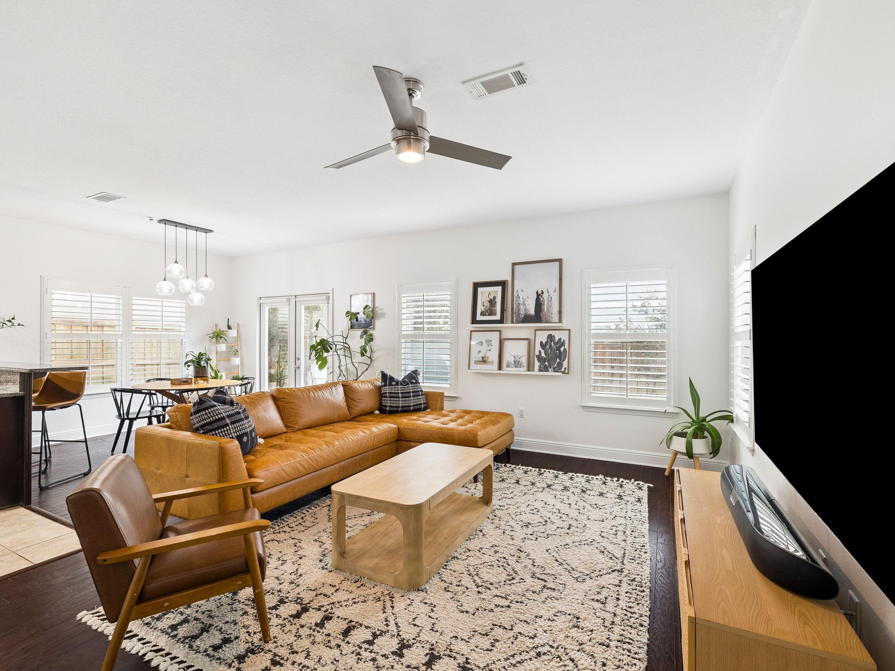 PLANTATION AT SANTA ROSA - Residential