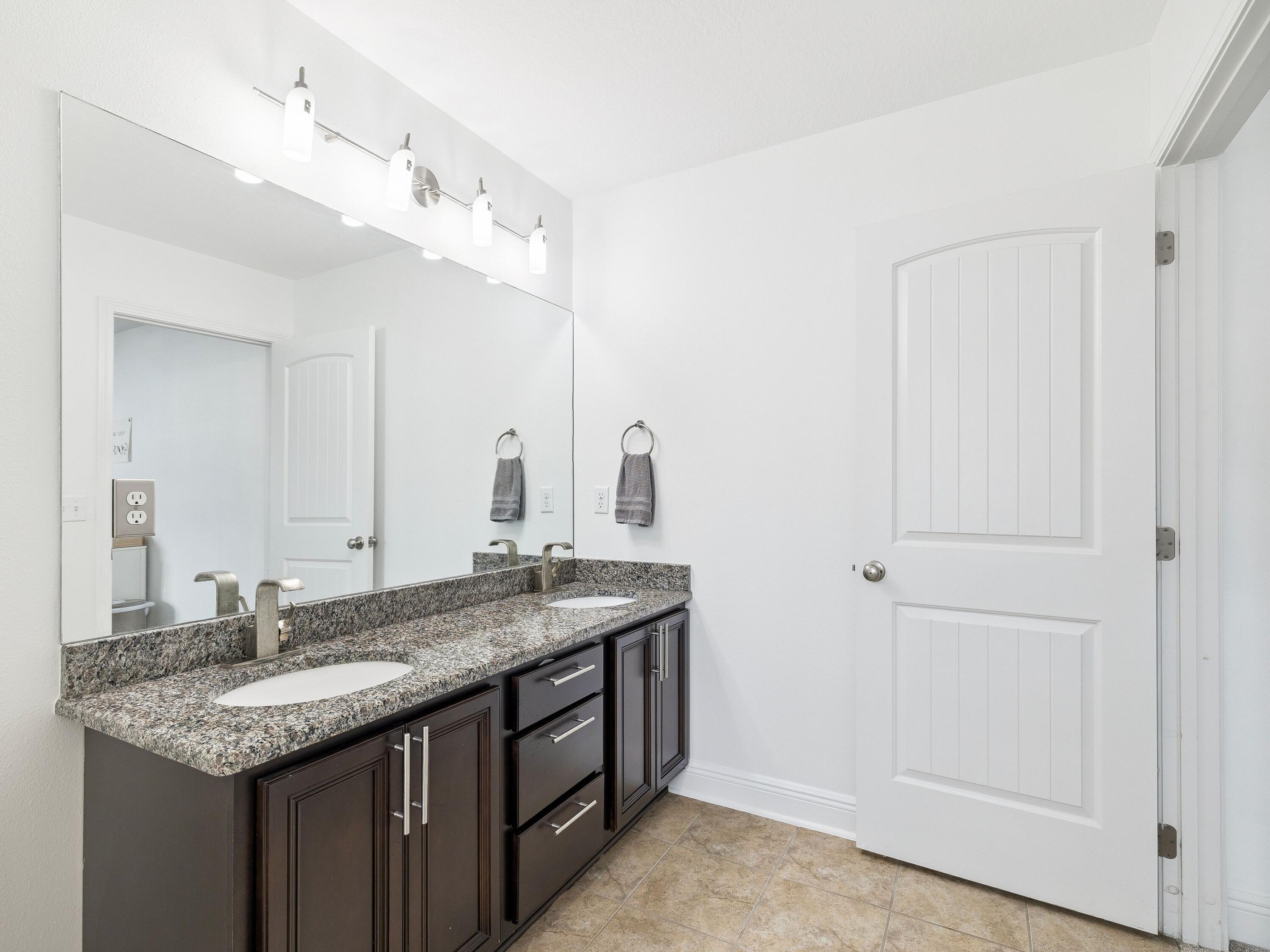 PLANTATION AT SANTA ROSA - Residential