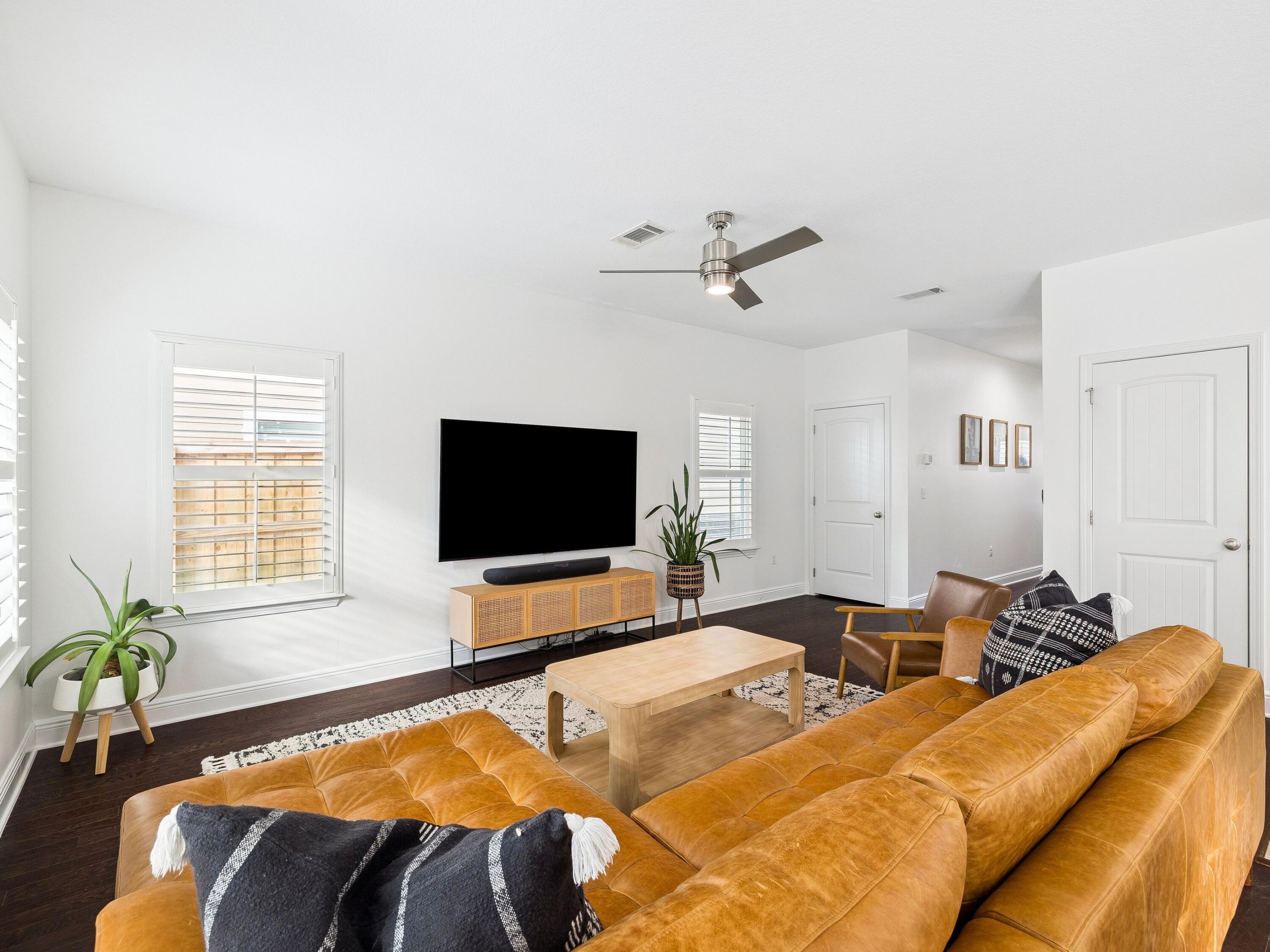 PLANTATION AT SANTA ROSA - Residential