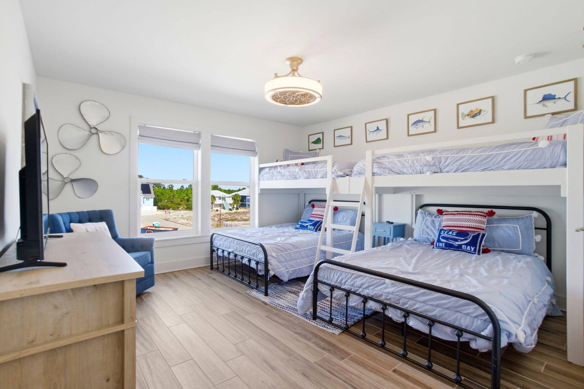 HERON'S WALK - Residential