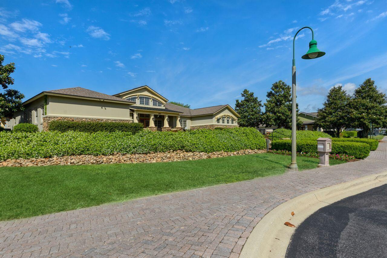 HAMMOCK BAY - Residential