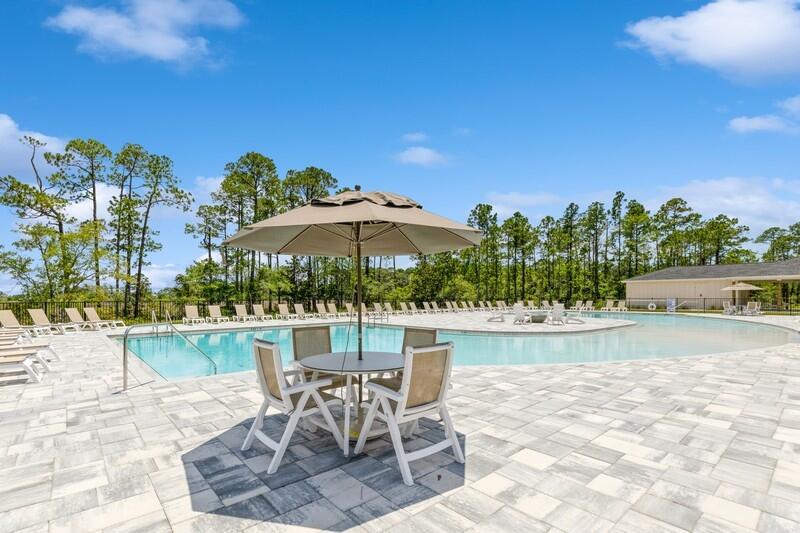 HAMMOCK BAY - Residential