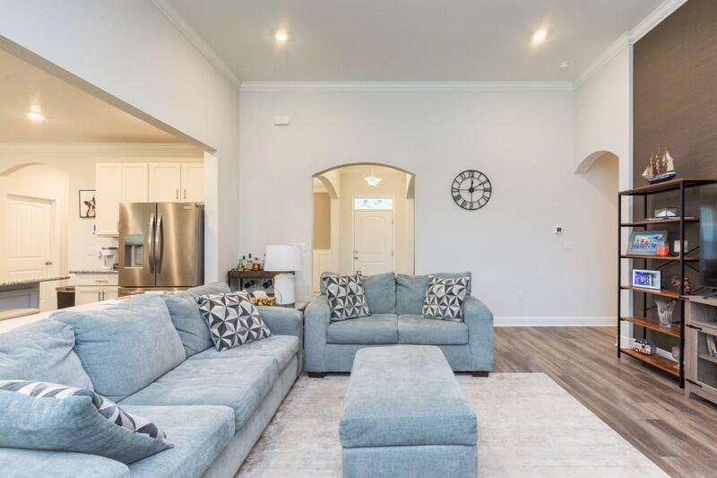 HAMMOCK BAY - Residential