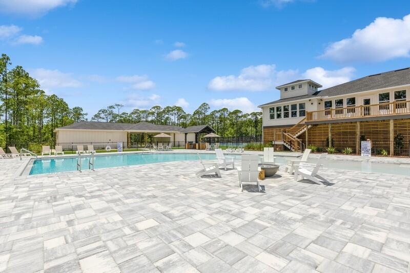 HAMMOCK BAY - Residential