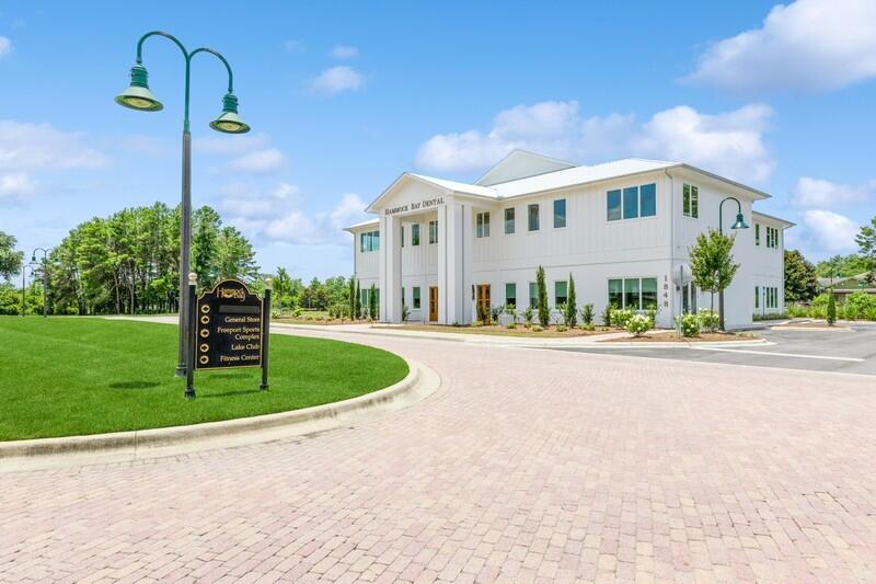 HAMMOCK BAY - Residential
