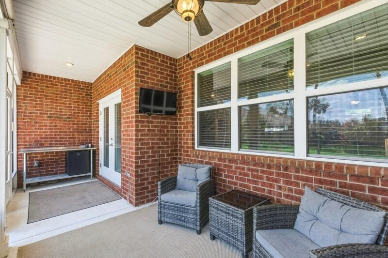 HAMMOCK BAY - Residential