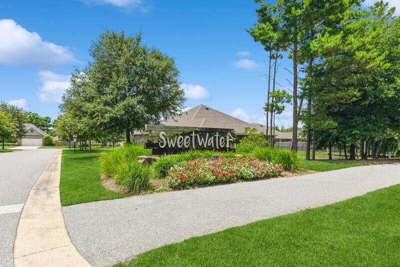 HAMMOCK BAY - Residential