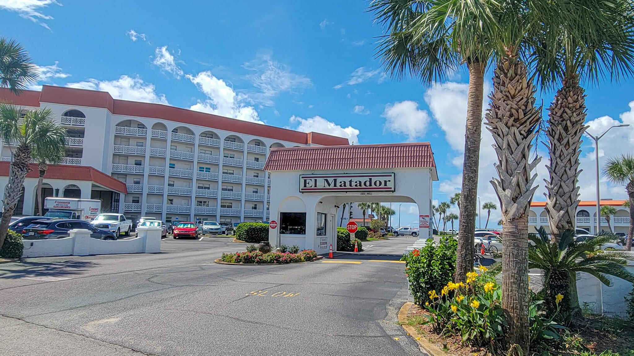 EL MATADOR CONDOMINIUM - Residential