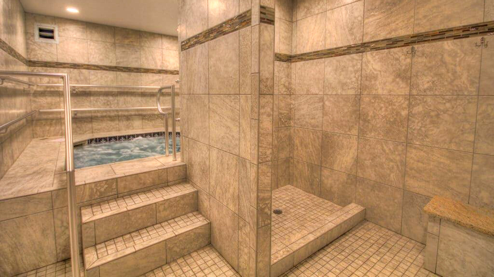 EL MATADOR CONDOMINIUM - Residential