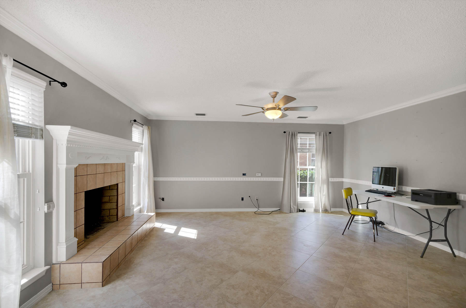 LAKE LORRAINE GARDENS - Residential