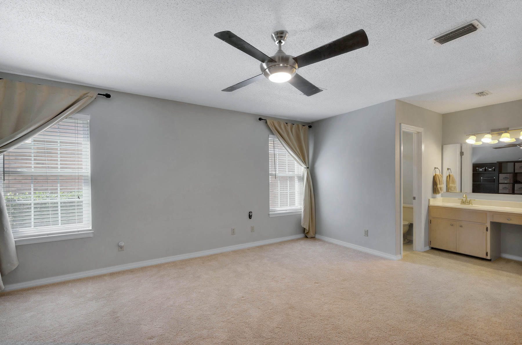 LAKE LORRAINE GARDENS - Residential