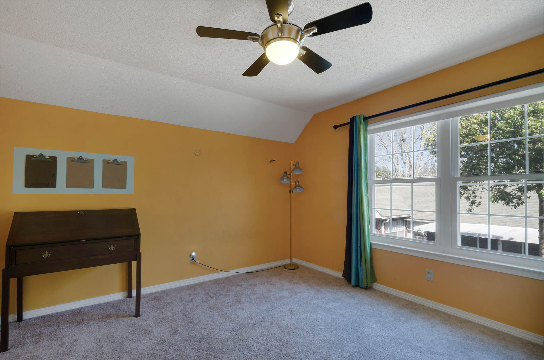 LAKE LORRAINE GARDENS - Residential