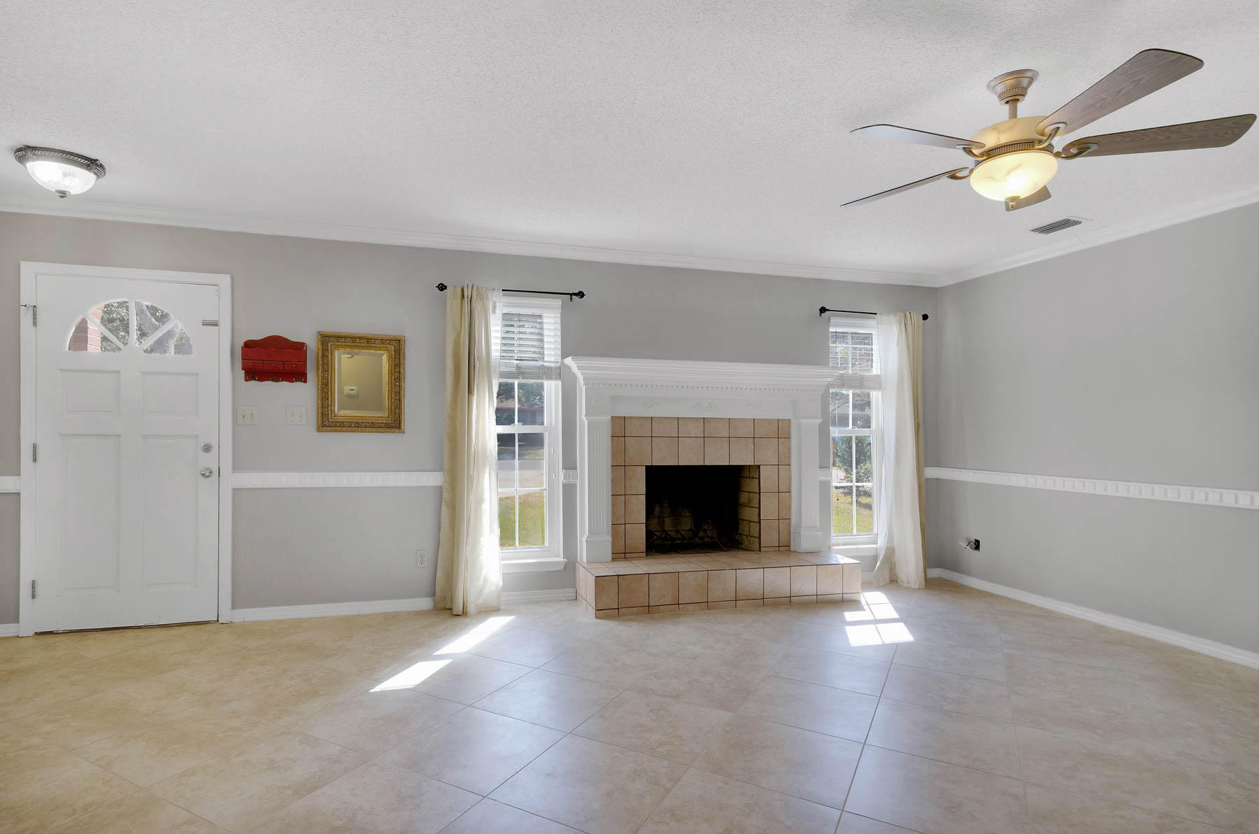 LAKE LORRAINE GARDENS - Residential