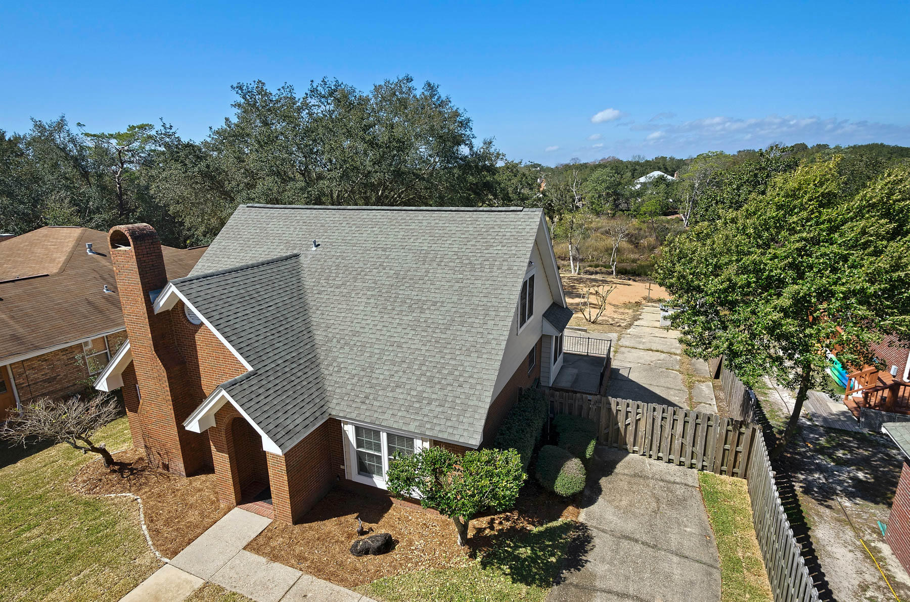 LAKE LORRAINE GARDENS - Residential