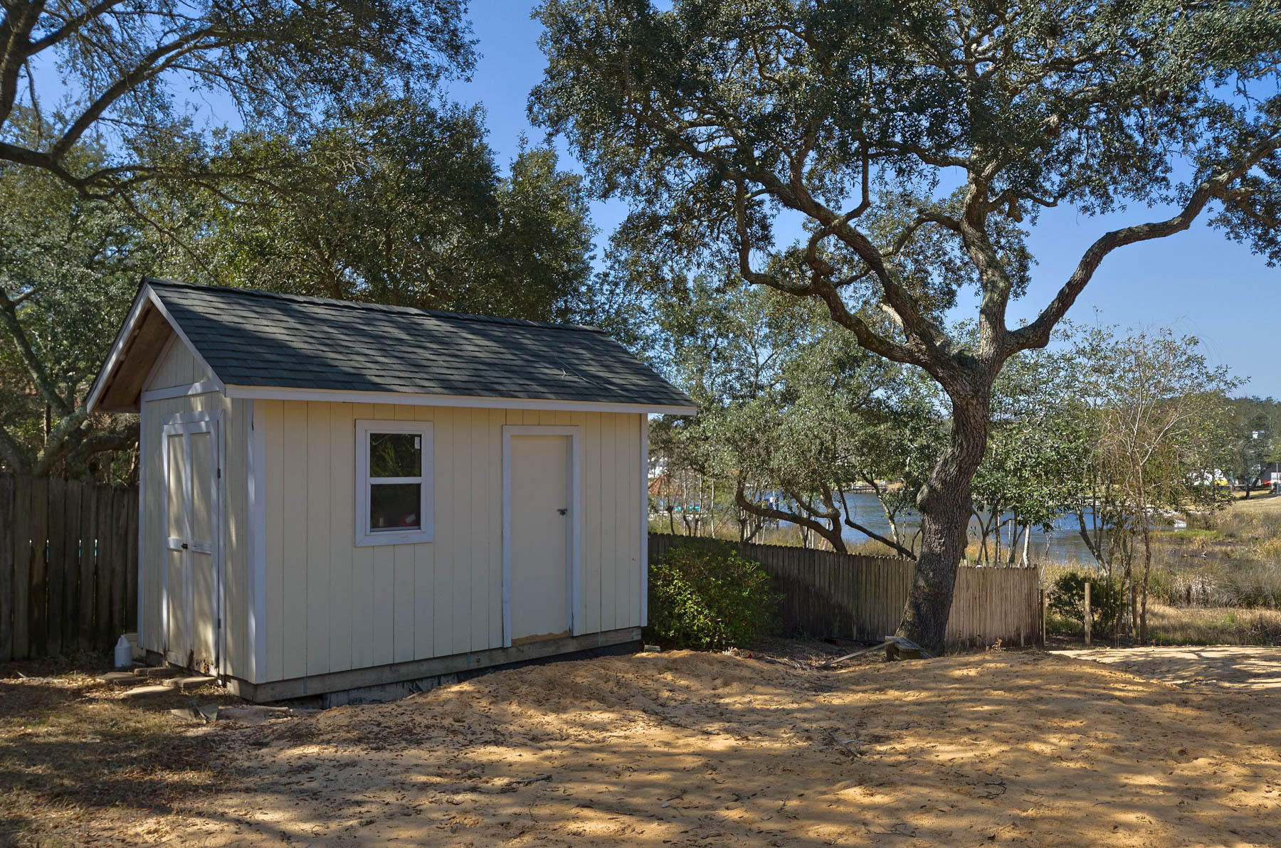 LAKE LORRAINE GARDENS - Residential