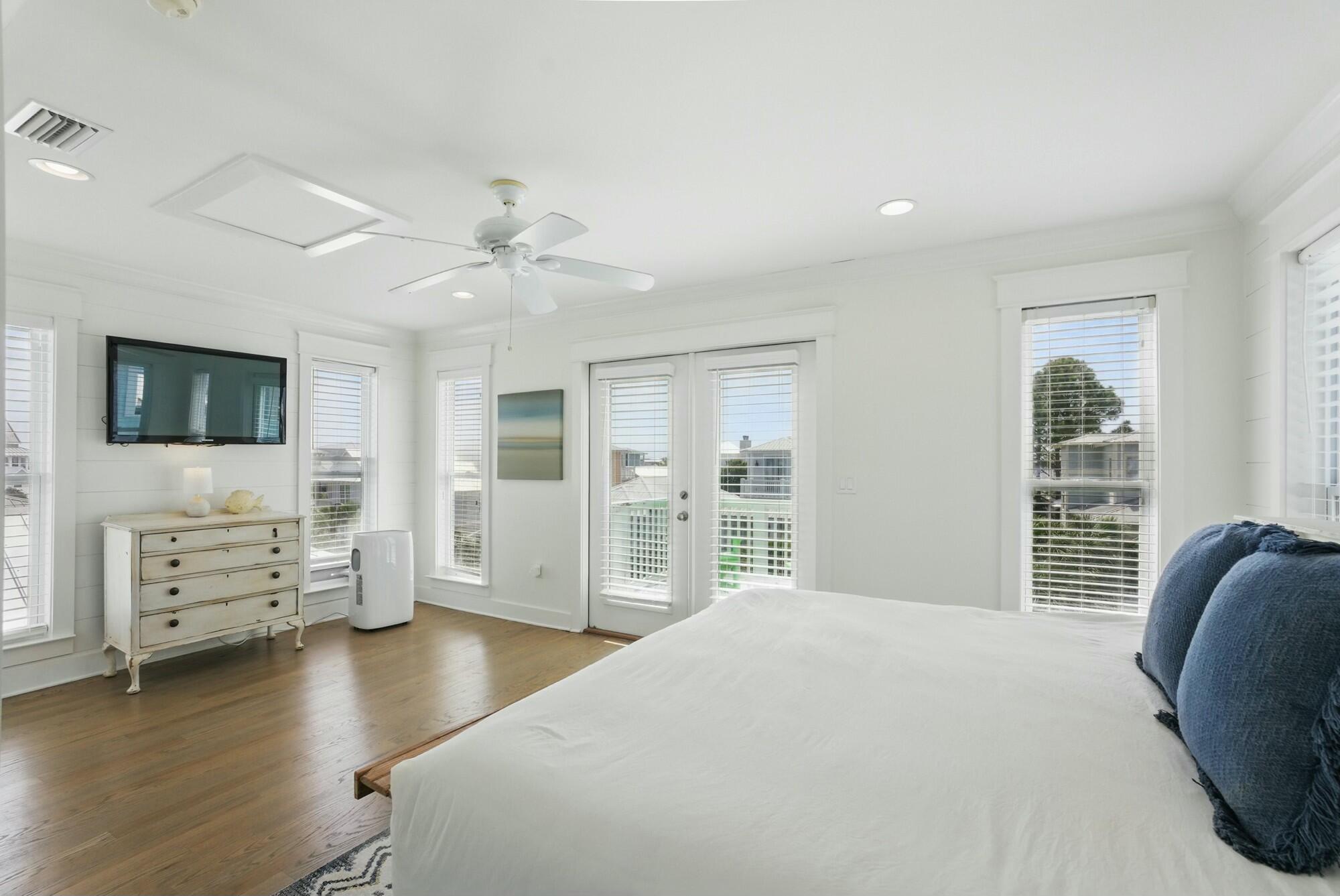 SEACREST BEACH - Residential
