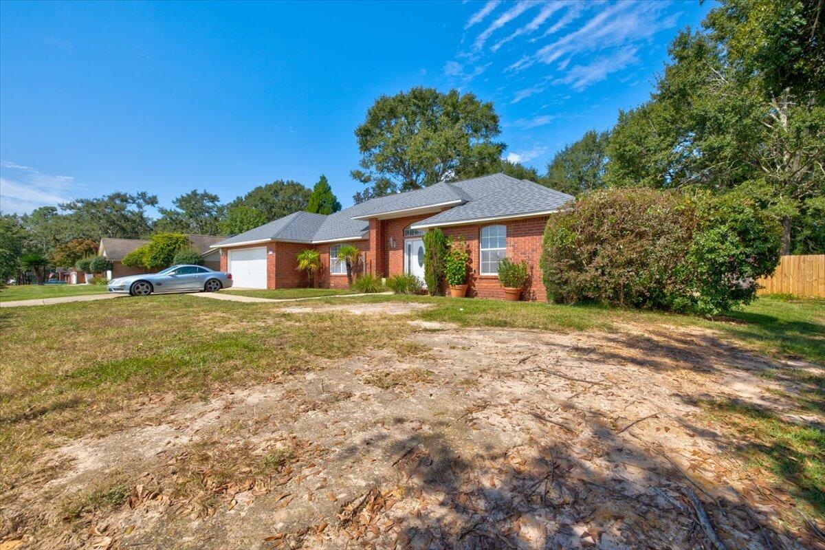 INDIAN HILLS - Residential