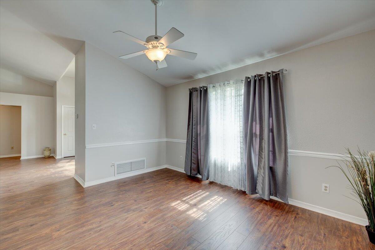 INDIAN HILLS - Residential