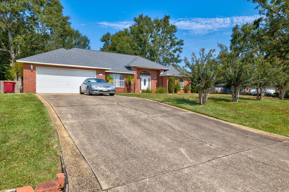 INDIAN HILLS - Residential