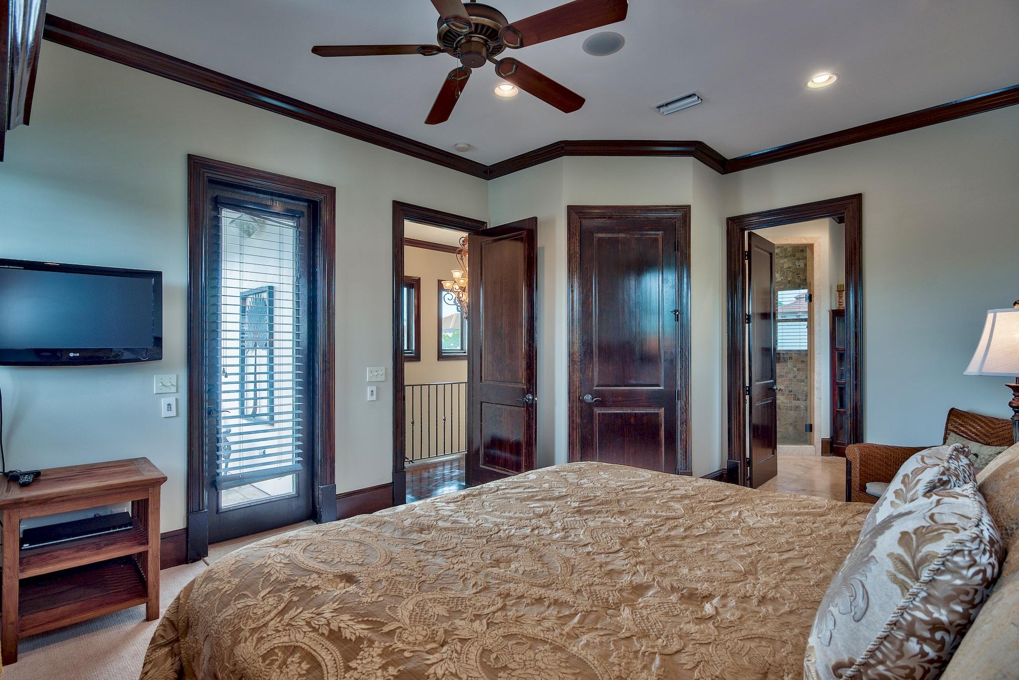 PALMEIRA VILLAS AT SEAGROVE BEACH - Residential