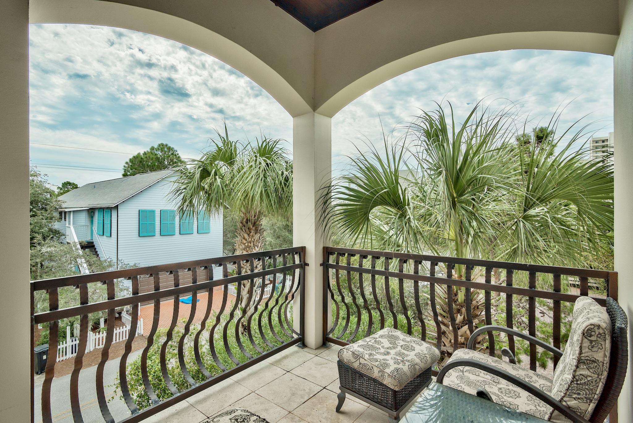 PALMEIRA VILLAS AT SEAGROVE BEACH - Residential
