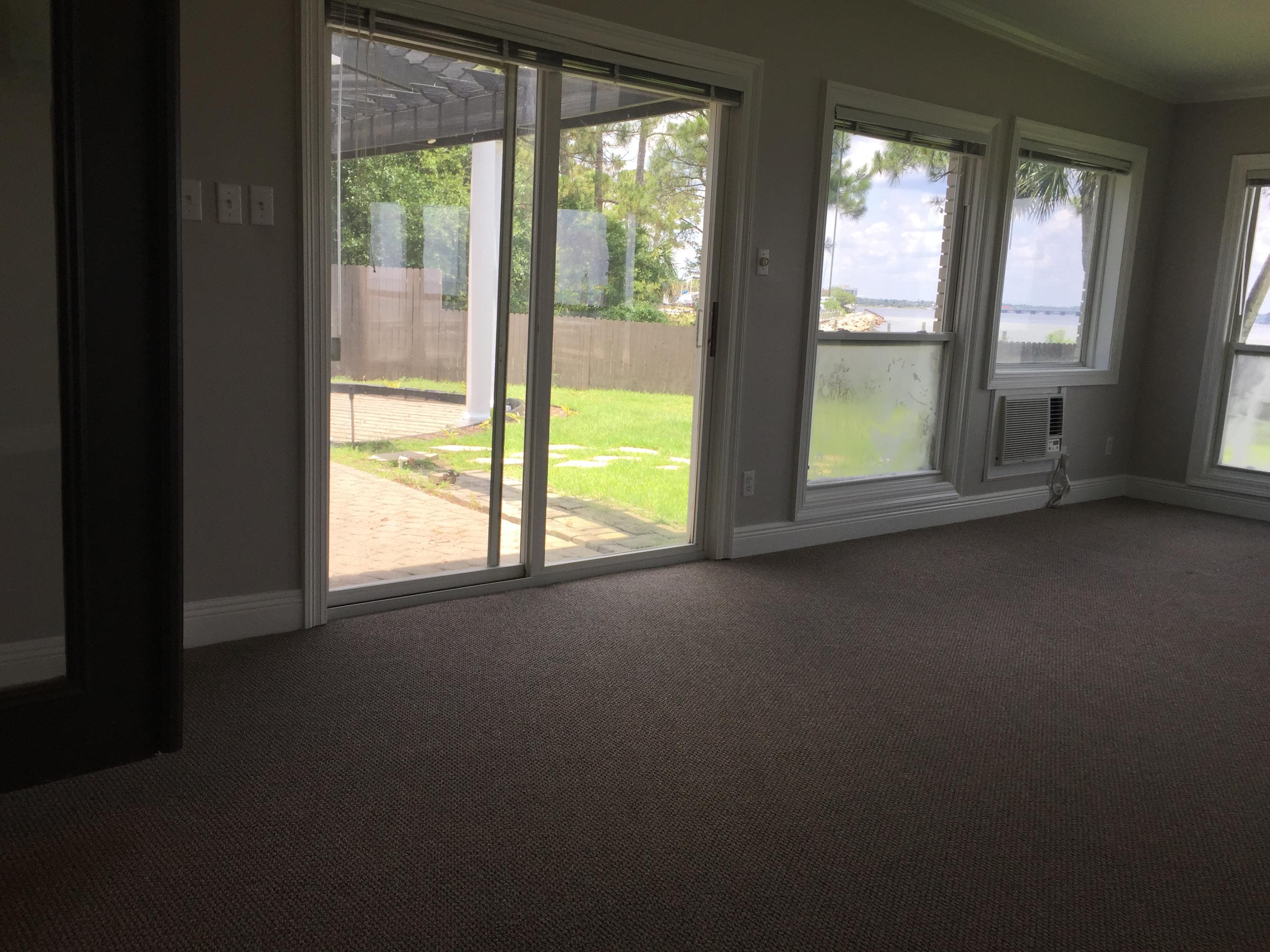 11th Edition, Elliot Point - Residential