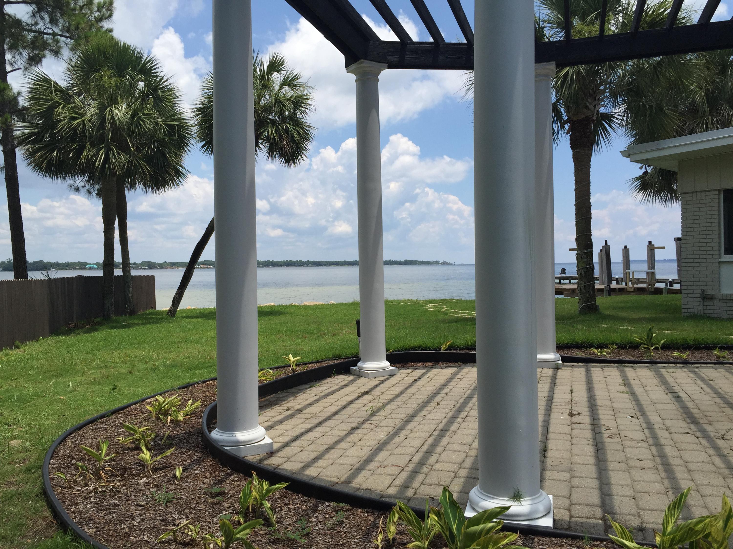 11th Edition, Elliot Point - Residential