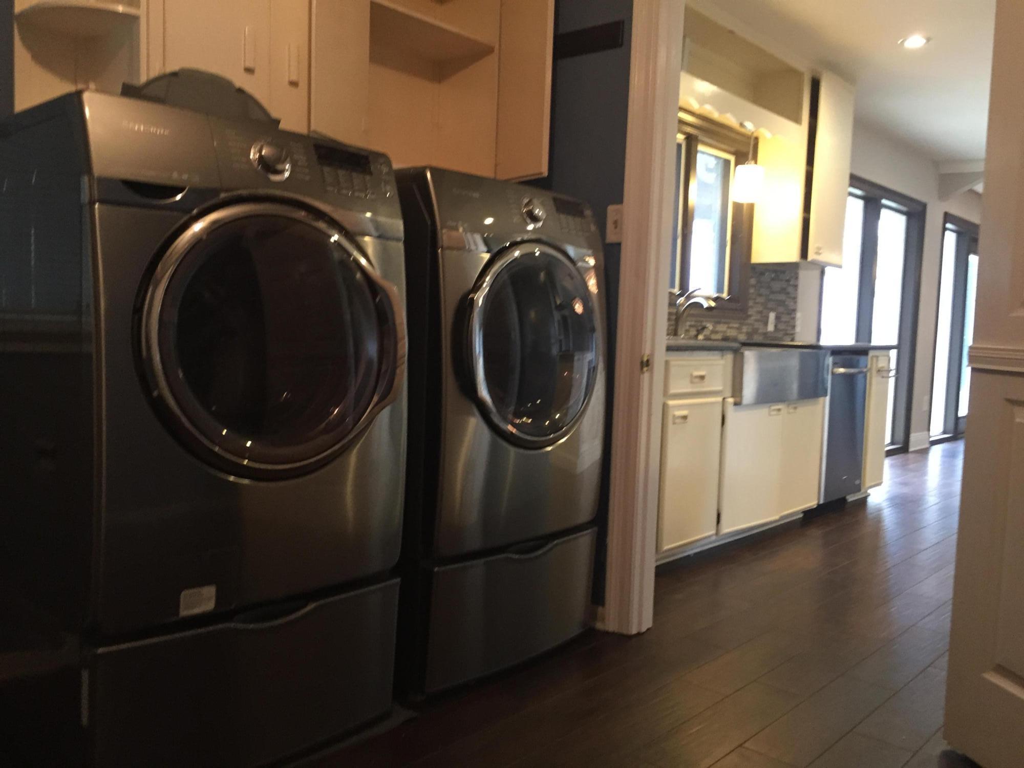 11th Edition, Elliot Point - Residential