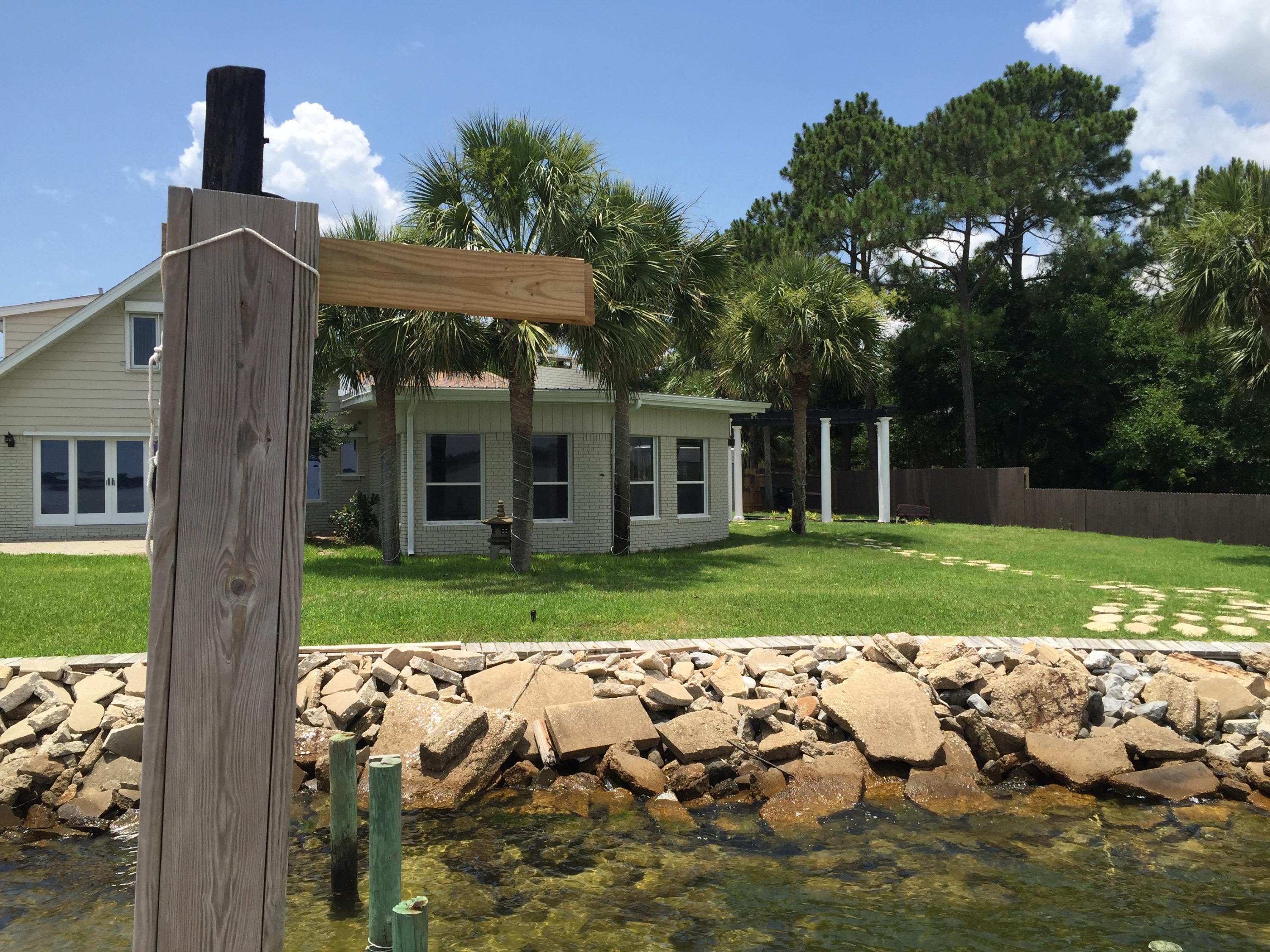 11th Edition, Elliot Point - Residential