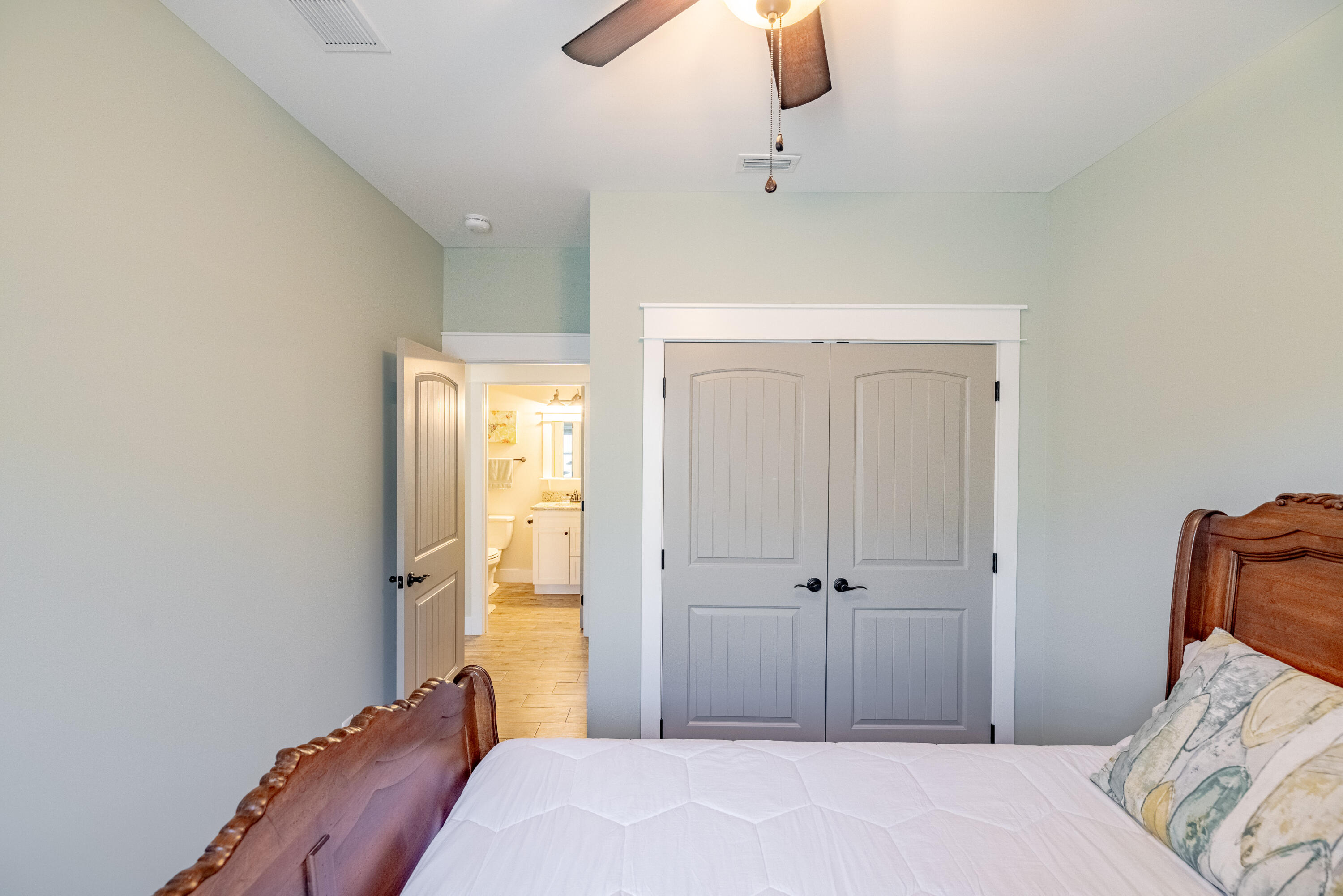 RIVIERA BEACH - Residential