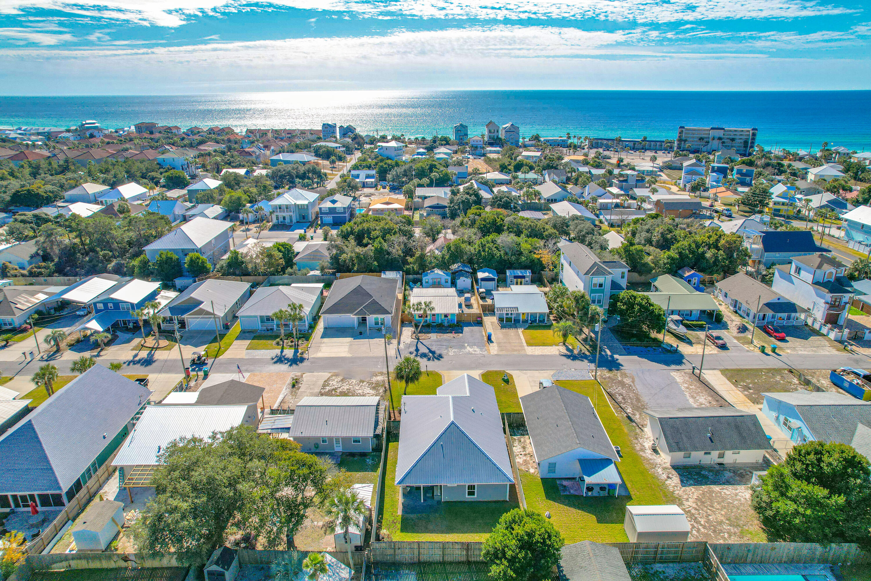 RIVIERA BEACH - Residential