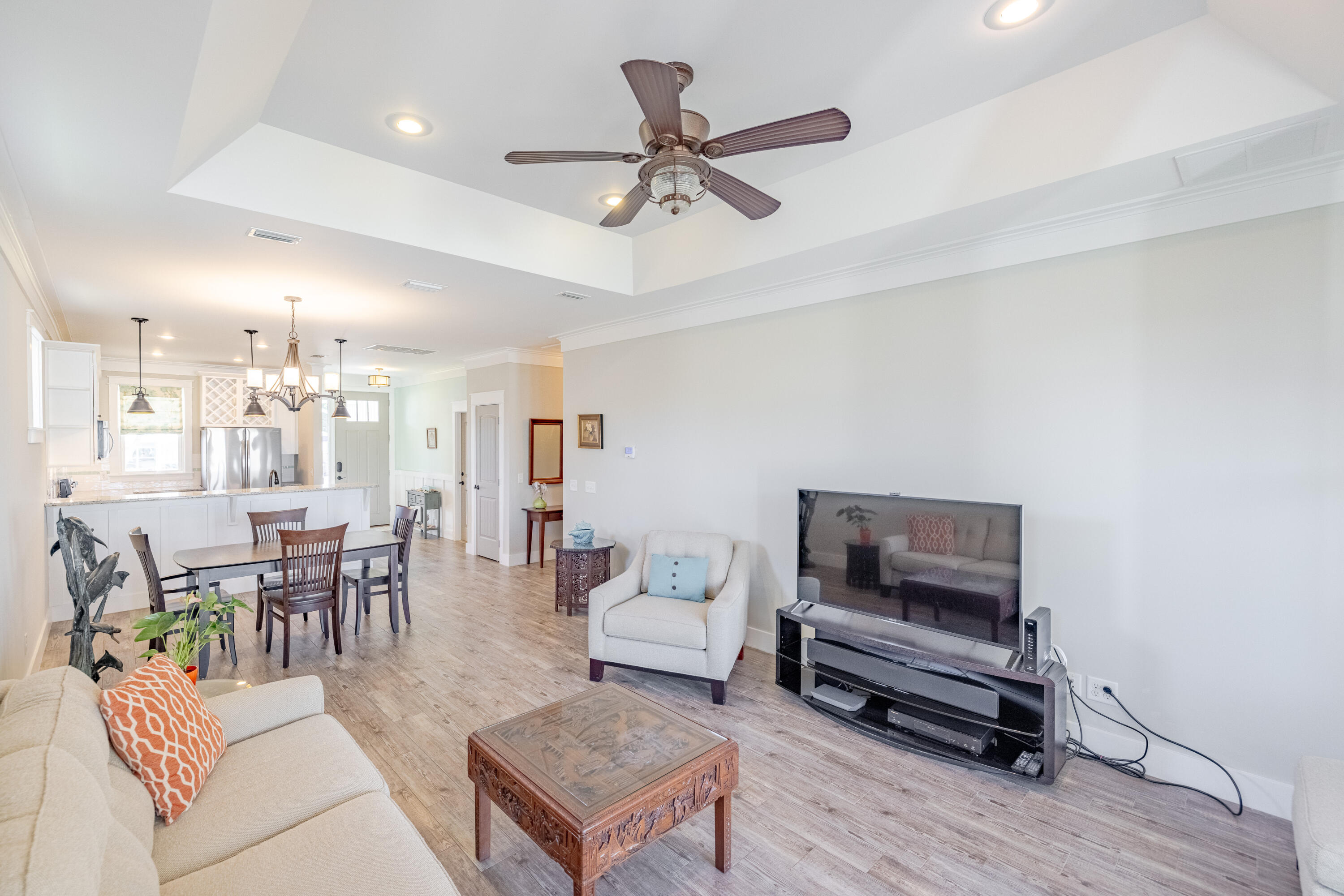 RIVIERA BEACH - Residential