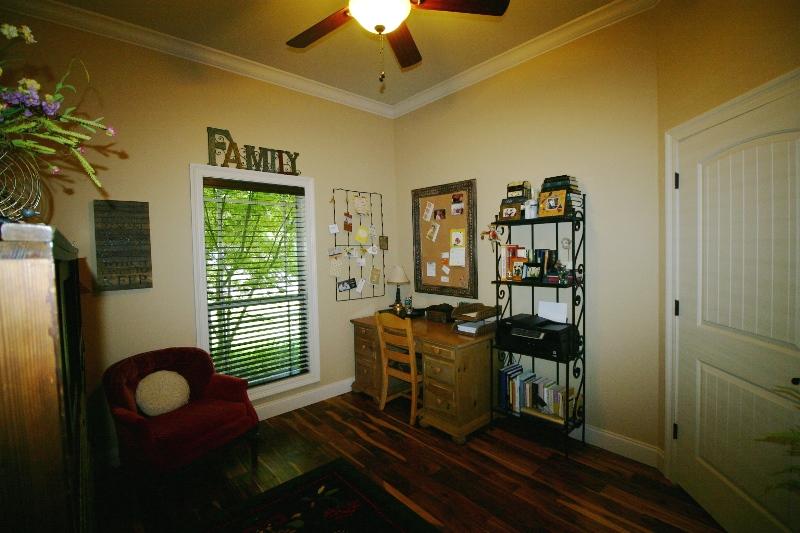 CLAIRE'S VINEYARD - Residential