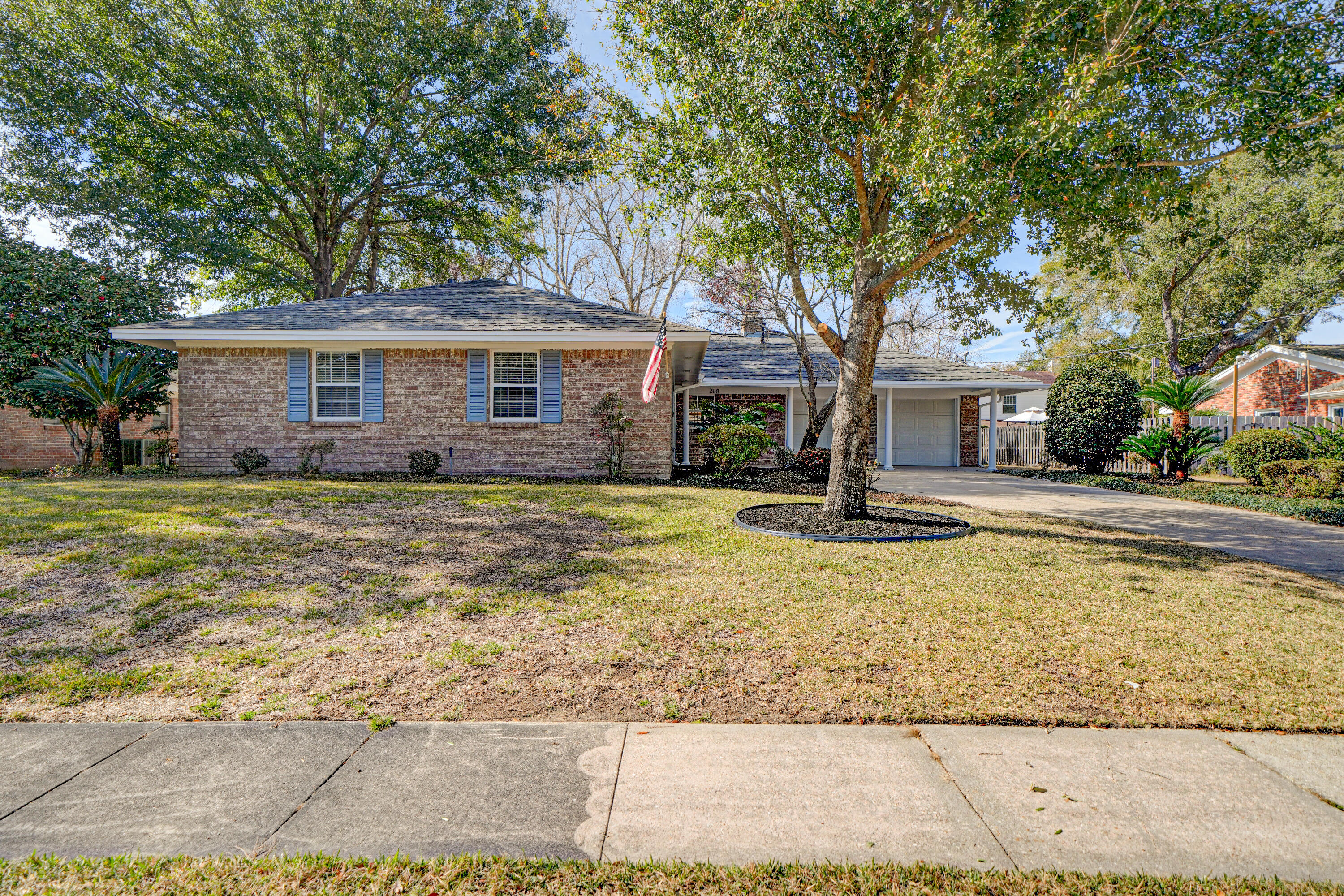 BAYOU WOODS 3RD ADDN - Residential