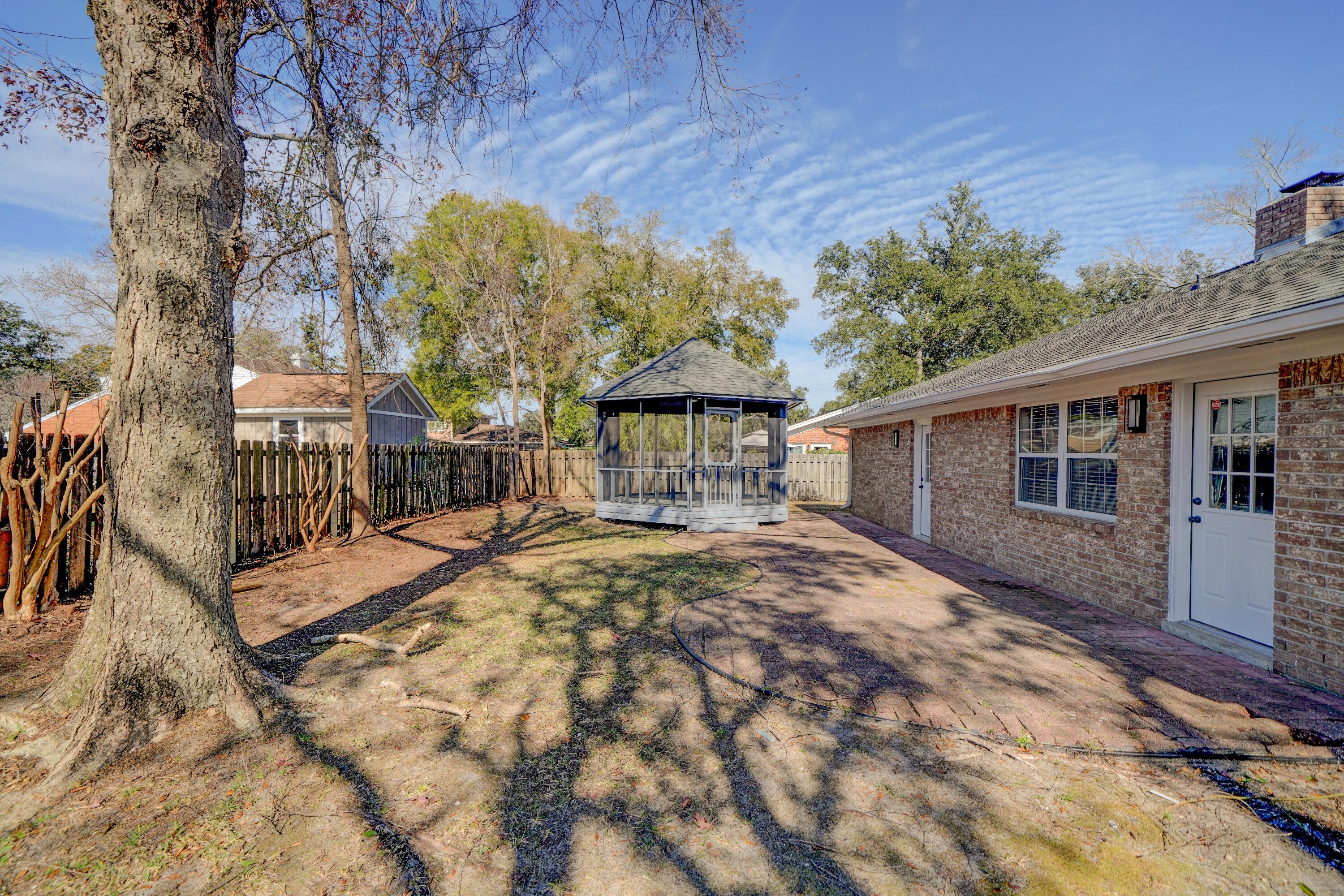 BAYOU WOODS 3RD ADDN - Residential