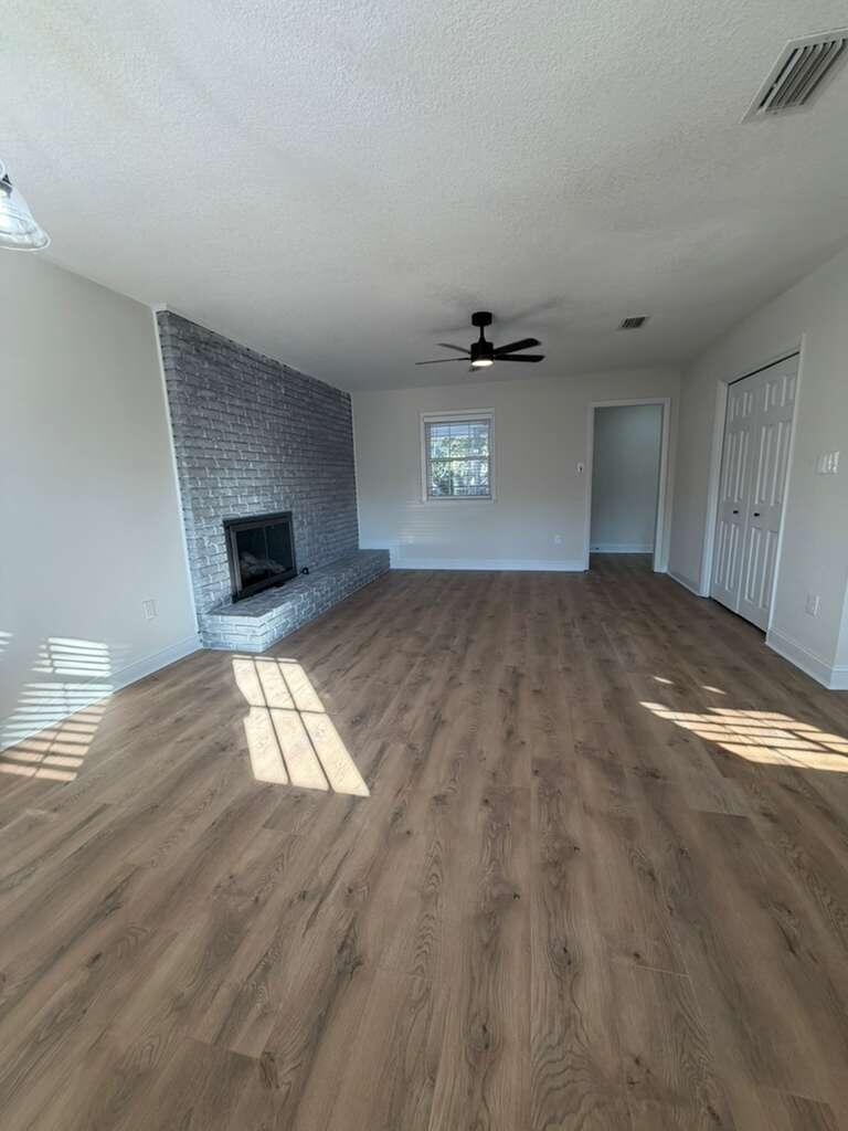 BAYOU WOODS 3RD ADDN - Residential