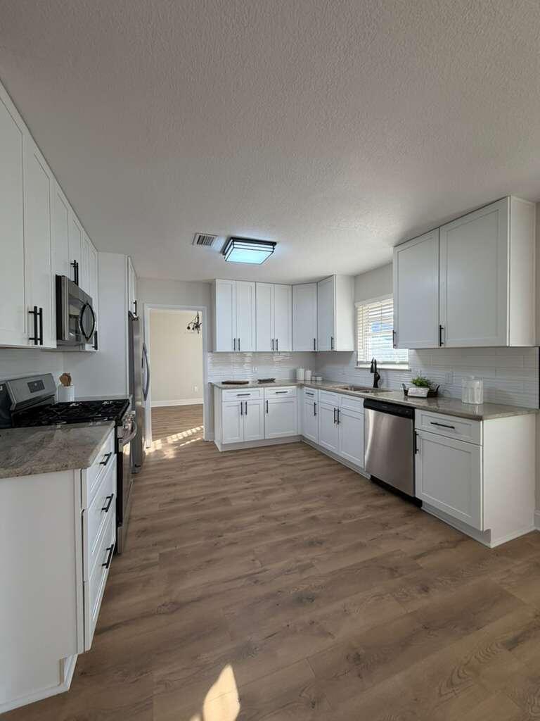 BAYOU WOODS 3RD ADDN - Residential