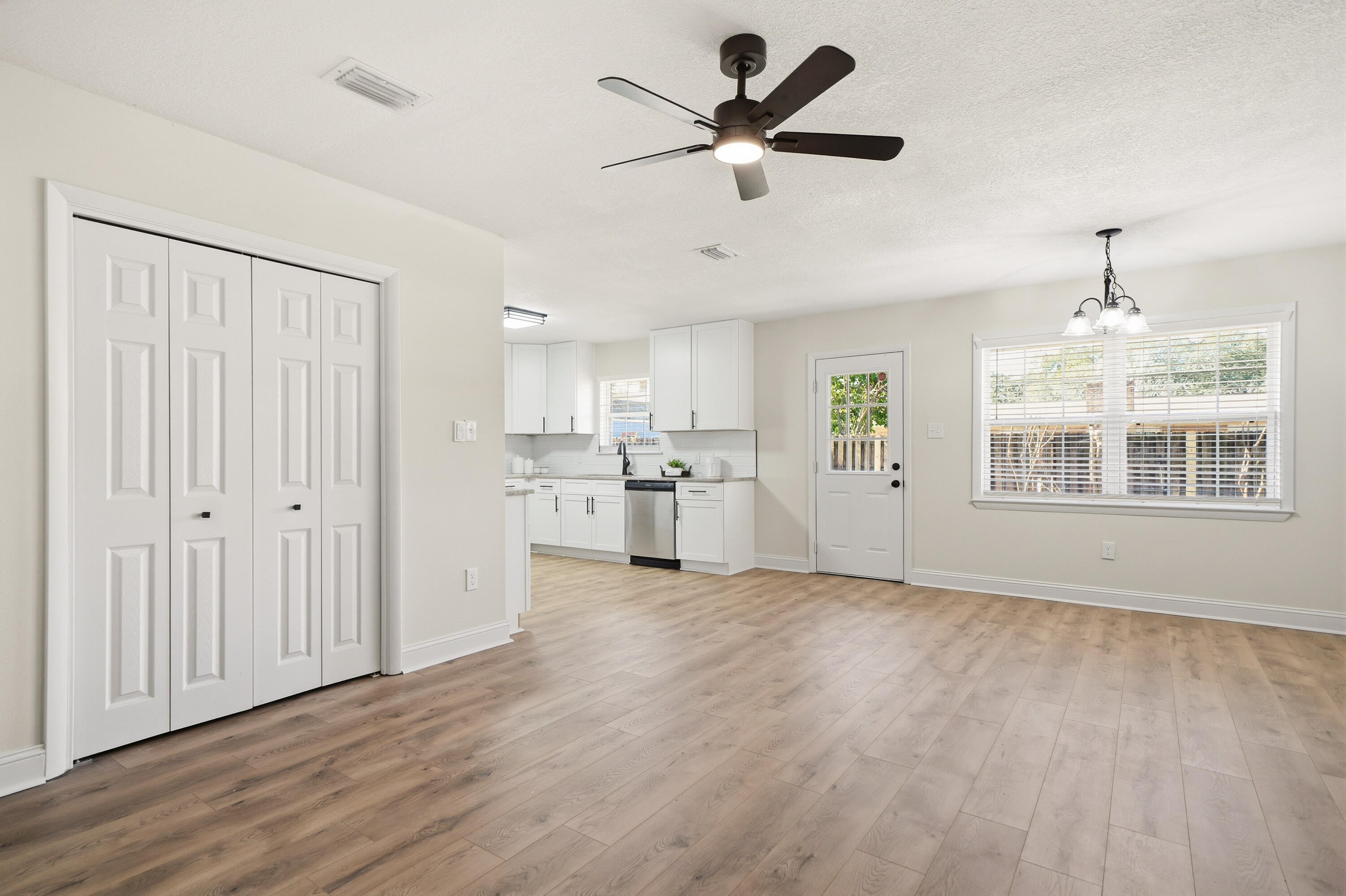 BAYOU WOODS 3RD ADDN - Residential