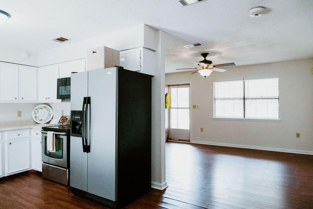 PINE MEADOWS - Residential