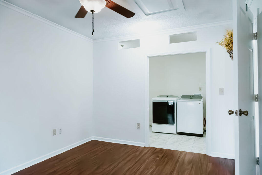 PINE MEADOWS - Residential