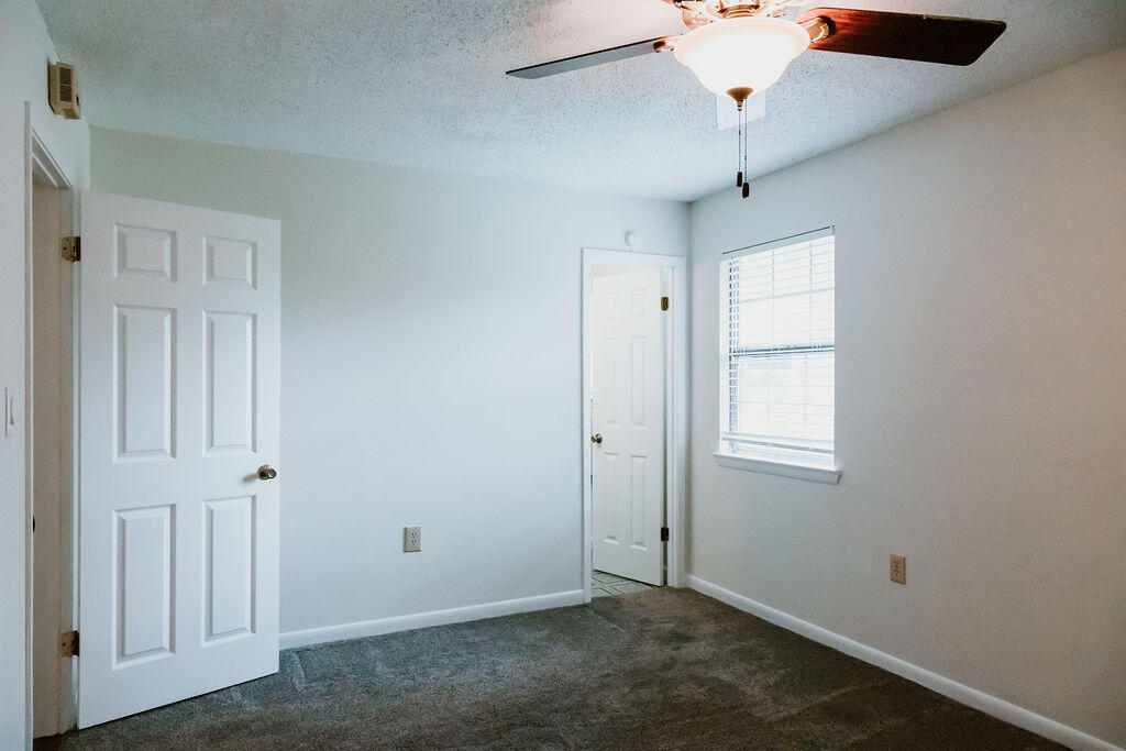 PINE MEADOWS - Residential